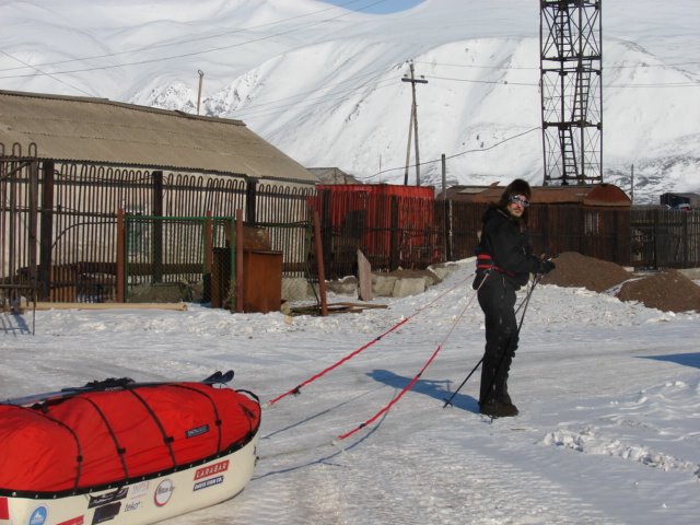 Report Day 1- Day 4 From Egvekinot on to the frozen bay